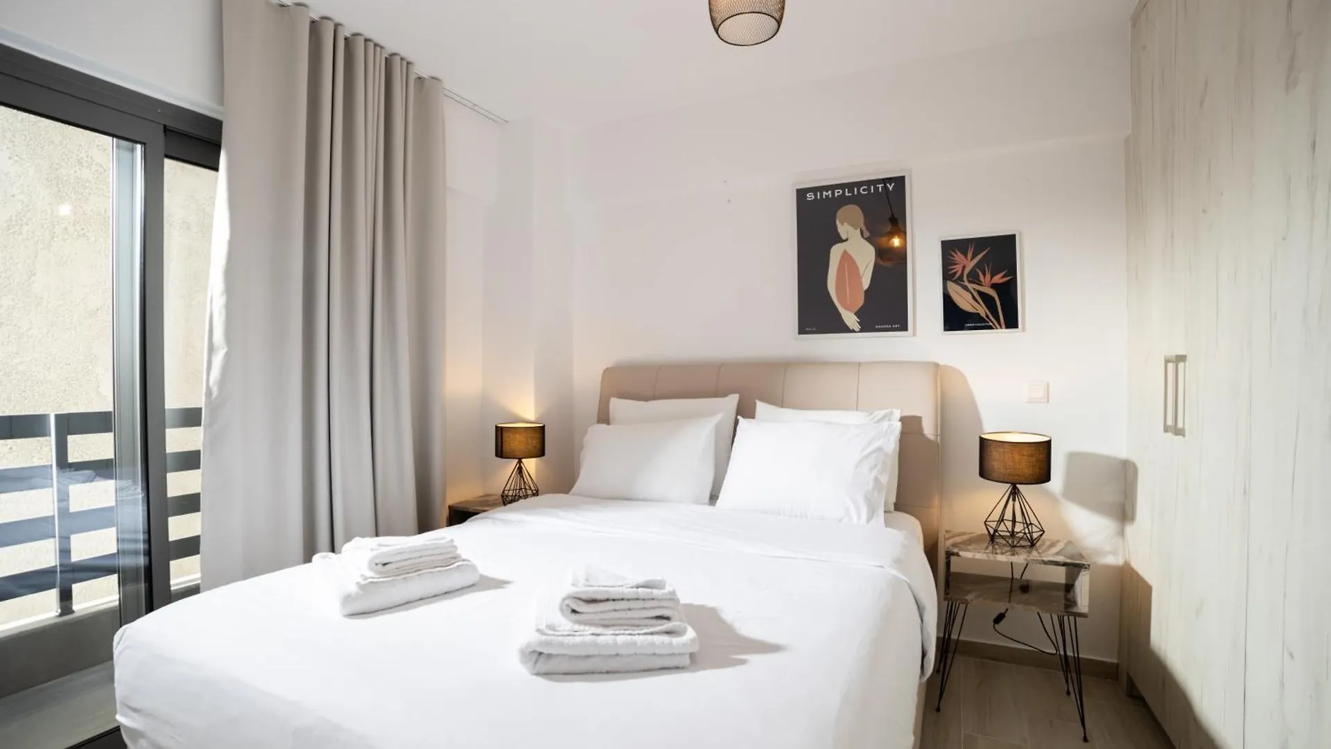 Velvet Luxury Apartments In The City Center By Binobi! テッサロニキ ギリシャ